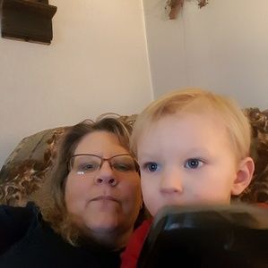 Meet your Posher, Sharon